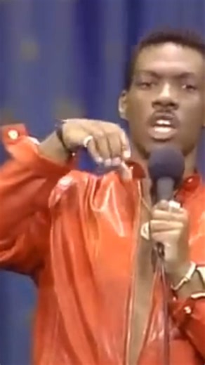 Eddie Murphy - Cuando Estás En La Bañera y Te Tiras Un Pedo Sobre Tu GI Joe #shorts