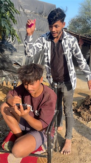 ChatGPT se puchha dost ko rang kaise lagaye…🎨Par dost ne hi mujhe rang diya🤡🌈 #shorts