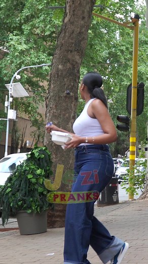 Hi 👋 there | Jozi Pranks