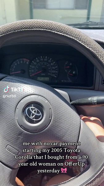 44k miles and no power windows or locks. I love it 🥰 #toyota shes in good hands now