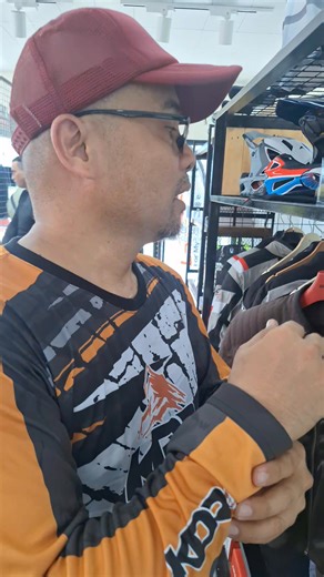 Quick tour inside the Executive MotoStuff - Bataan with Coach Clyde - MotorClyde 🏍 #executivemotostuffkdrac | MANIBELA