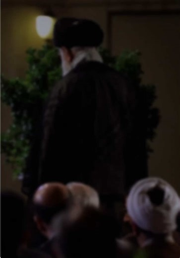 الَّذِينَ إِذَا أَصَابَتْهُم مُّصِيبَةٌ قَالُوا إِنَّا لِلَّهِ وَإِنَّا إِلَيْهِ رَاجِعُونَ O kəslər, onlara hər hansı bir müsibət üz verdikdə “həqiqətən, biz Allahınıq və həqiqətən, Ona tərəf qayıdacağıq” deyərlər. (Bəqərə, 156) İslam İnqilabı Rəhbəri, Ayətullah Seyid Əli Xameneinin (r.ə) şəhadəti münasibətilə bütün müsəlmanlara təsliyət ərz edirik! #şəhadət #imamxamenei #şəhid