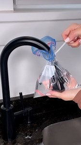 97K views · 601 reactions | Easy Kitchen hacks you need 朗 Fantastic cooking organizing and cleaning tips & tricks to help you in the kitchen no matter what the task! This original video was produced by Network Media, LLC and Randy M Show Productions. | Home Hacks & Easy Snacks | Facebook