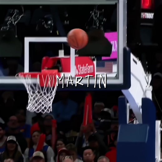 Maui Wowie: Steph Curry’s Basketball Mixtape Highlights