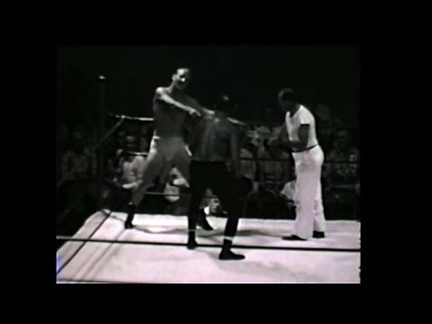 Dory Funk Sr vs Abe "King Kong" Kashey 1950's Texas professional wrestling wild action