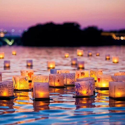 128 reactions · 33 shares | Houston Water Lantern Festival is coming up on Oct 19. Tickets are selling fast. www.WaterLanternFestival.com. Voted #1 Festival by USA Today. Don't miss out on this magical experience. Price goes up soon. | Water Lantern Festival | Facebook