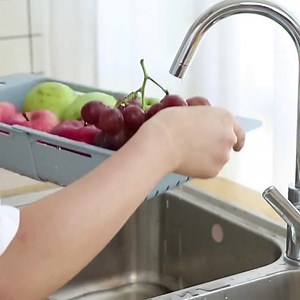 Collapsible Colander Kitchen Extendable Strainer Food Fruits Vegetables Noodle Pasta Drain Basket Space-Saver Portable Drainer Over Sink (Blue)