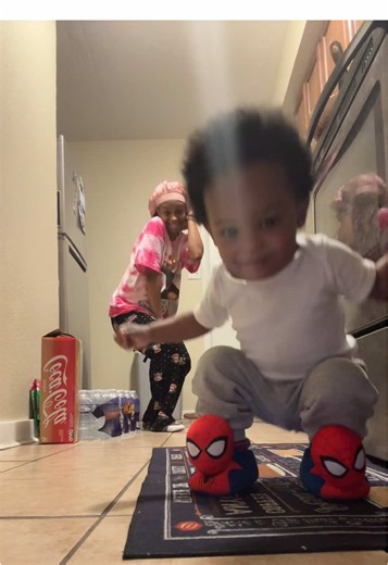 Me and twin just vibe 🙂‍↕️ He his momma’s son alr 😂🤞🏾 #foryoupage #fypppppp #momandson #dance #2yearold #foryourpage #explorepage✨ #duo