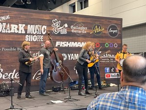 Fall Jam headliners Becky Buller and Ned Luberecki slaying at the World of Bluegrass conference in Raleigh this afternoon. Get your tix here: https://www.minnesotabluegrass.org/FallJam24 | Minnesota Bluegrass & Old-Time Music Association