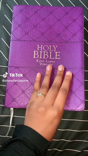 Christian Bible Study Guide: Where to Start for New Believers