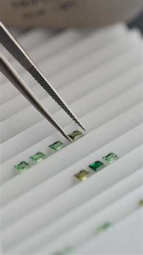 Art Daily Dose on Instagram: "@jacobandco reveals the Vantara — a timepiece shaped stone by stone into a living composition. ✨ Built entirely from precious gemstones, its intricate camouflage pattern creates depth, contrast, and organic movement across the dial. Demantoid garnets flash electric green, tsavorites add rich saturation, green sapphires introduce tonal variation, and white diamonds bring light and structure. In total, 397 gemstones are individually selected, cut, and set by hand, rea