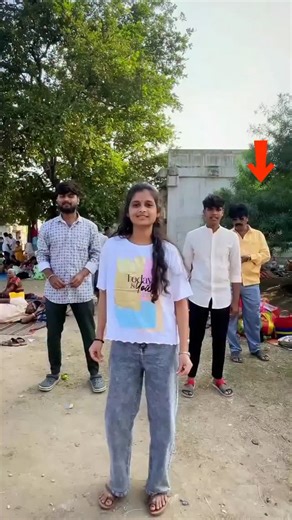 manju on Instagram: "Namd one iril 👀😘🤭😉 #explore #trendingreels #viralreels #reelviral #reellove #instadaily #ReelLove #killersmile😍😍😍🔥🔥🔥🔥🔥💛💛💛💚💚💚💙💙💙💙💕💕💕💓💓 #explore #Gangavathi #foryou #trending #reels . . . . . . To make your Reels go viral, try using popular hashtags like: #ReelIt #ReelViral #TrendingReels #ReelLove #ViralReels #ReelKar #ReelOfTheDay #FunnyReels #DanceReels #ReelLife"