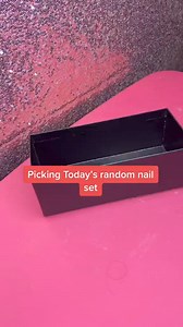 Video up now ! #diynails #naildesigns #randomnails #foryoupage | Nail Artist