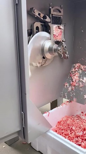 Fresh meat dicing machine, I am a manufacturer#tiktok #foodequipment #foodmachinery #products #kitchenmachine #kitchenequipments #kitchenquipment #foodmachine
