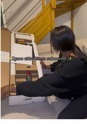 Découvrez le Dyson V15 : Aspiration et Efficacité Ultimes