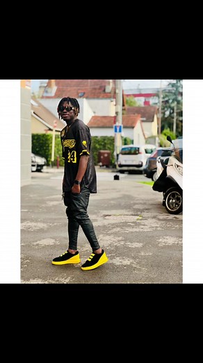 Vidéos de Miel_Daddy (@miel_daddy1) avec son original - ivoire retro lyrics
