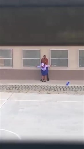 A woman from South Africa has decided to copy Purity Kendi from Laare town Imagine outside the church why? I blame the man | Charles Kamakia Impwi