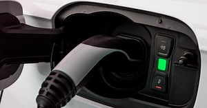 2020 Audi Q5 Plug-In Hybrid Offers 20 Miles of EV-Only Range