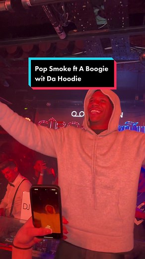 A Boogie Wit Da Hoodie sings Hello lit party #Popsmoke #aboogiewitdahoodie #london #mayfairclubbing #livesinging #performance