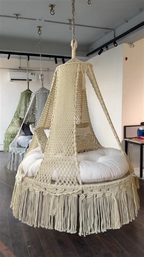 Explore Comfort with Macrame Decor 📦✨