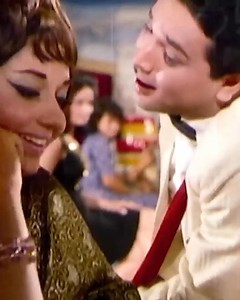 791K views · 27K reactions | 홍홚홢홚홢홗홚홧홞홣활 홈홖홝홚홣홙홧홖 홆홖홥홤홤홧 홅홞 홤홣 홝홞홨 홗홞홧황홝 홖홣홣홞홫홚홧홨홖홧홮. Lakhon Hain Yahan Dilwale | Movie : Kismat (1968) | Performers : Biswajeet, Babita Kapoor | Singer : Mahendra Kapoor | Lyricist : S.H Bihari | Music Director : O.P. Nayyar | Hindi Video Songs | Facebook