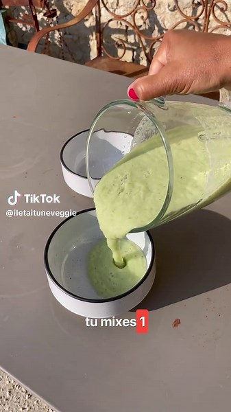 Recette de Gaspacho de Courgettes Froides