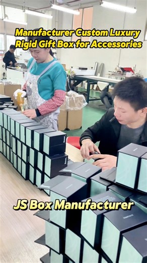 Small Package,Big Impact!The Art of First Touch for Leading Europe’s Jewelry &Accessories Brands.We don’t just make boxes. We engineer the opening chapter of your brand experience.Designed for discerning jewelry & accessories brands that deserve a reveal as sophisticated as their product.*Bespoke,Rigid Construction -for impeccable structure and protection *Elegant Protection & Presentation -that communicates luxury &care*An Intuitive Flip-Top Design -with a satisfying magnetic closure *Complete 