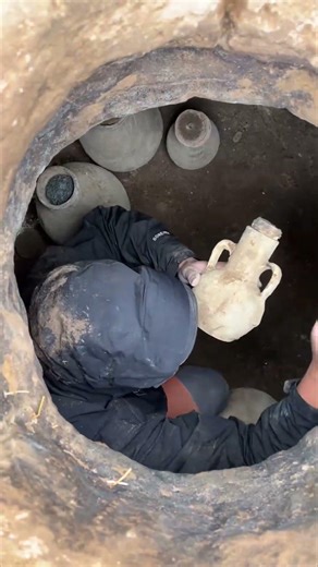 Unexpectedly, the treasure we found beneath the cave was truly amazing.? #discovery #metaldetecting