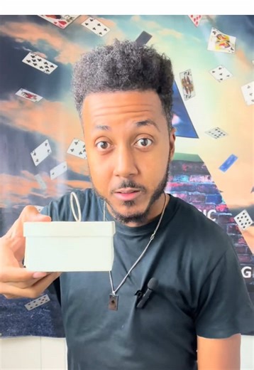 Magician Manipulates Gravity!!🤯🤯🤯#antigravity #impossible #magictrick #fyp #viral