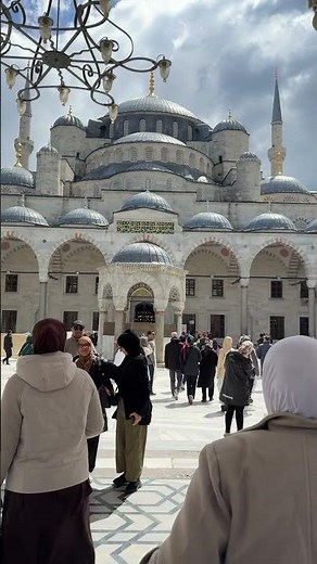 Mesmerizing Jumma Moments at the Blue Mosque, Istanbul