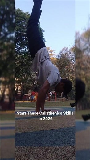 Beginner Calisthenics Skills: Master These First #SilentStrength #calisthenics #calisthenicsskills