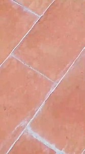 NAPOLI. FORTE ESPLOSIONE IN UNA FABBRICA DI FUOCHI D'ARTIFICIO. AL MOMENTO NON SONO STATE SEGNALATE VITTIME (DIRE) Napoli, 9 set. - Pochi minuti fa, in via Vicinale Grottole 10, nel quartiere Pianura di Napoli, si è verificata un'esplosione in una fabbrica di fuochi d'artificio. La deflagrazione ha causato un forte boato e prodotto una colonna di fumo ben visibile da diversi punti della città. Sul posto ci sono i carabinieri, i vigili del fuoco e i mezzi del 118. Al momento non sono state rileva
