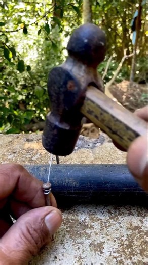 how to make a simple, very strong pipe clamp