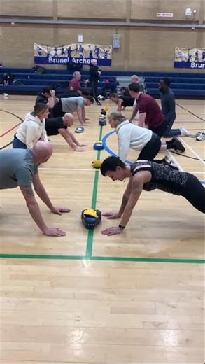 Great fun drill #boxing #boxercise #fitnessinstructor #personaltrainer #fitnessclass