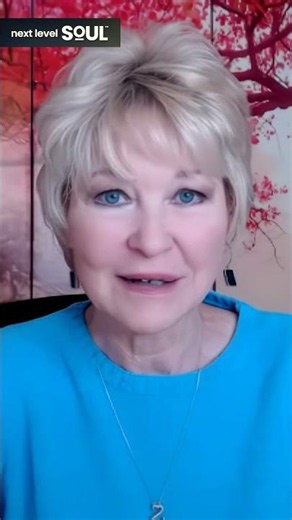 Dee Wallace: "Why Your Reality Isn't Changing (The 3 Walls)" | Next Level Soul #shorts