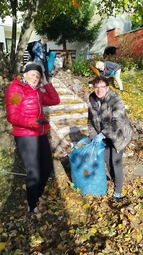 3.2K views · 69 reactions | ☕ Dziś w naszym bibliotecznym ogrodzie...