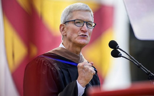 蒂姆·库克斯坦福毕业演讲：不要浪费时间去活成别人，每一个人都应该活成自己应该成为的样子，这才是人生的价值