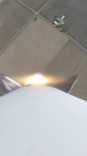 Rocket Vlogs on Instagram: "Onboard our 200lb, 16-foot tall, O motor impulse rocket! #rocketry #DIY #science"