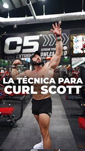 ¿Cómo hacer una buena técnica para el curl scott? 👉🏽 Aquí te lo enseño!! #tips #curl #biceps #tecnica #brazos #gym #workout #gymaddict #gymrat #gymmotivation | New Body