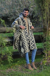 Oversized Andean Poncho for Men: Ecuadorian Crafted - Etsy