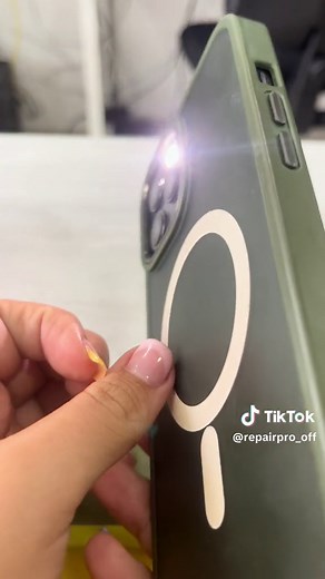 Alumbra más con tu iphone #aprende #miraesto #asies | Iphone