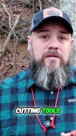 Essential Bushcraft Knives & Tools for Survival