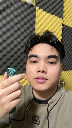 Oh my god I got a toy switchblade for only $2!