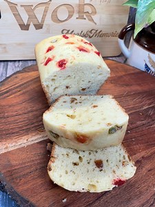 Jennys Stove top baking Lemon Cake with orange peel . No Oven No Problem let Jennys Wok introduce to Perfect Stove Top baking this Holiday Season, Angostura Bitters:https://amzn.to/3Wvg4ev DoTerra Lemon Oil:https://amzn.to/3d0CcvH 1 cup AP flour 3 eggs 1/2 cup fine sugar 1/4 cup oil 2 tbs yogurt 1 tsp baking powder 1 tbs lemon zest 2 tbs orange mix peel ( recipe on page) 2 drops lemon oil 2 dash bitters Method As Shown Subscribe to my YouTube Channel & Follow me on FB / Instagram for lots if gre