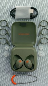 4 comments | Get started with our #MOMENTUMSport quick setup guide - we've included some game-changing features for your workouts  From the sleek charging case to the snug-fitting earbuds, we'll show you how to get the most out of your earbuds. Don't miss out — tap to watch now! Say hello to your new fitness companion — shop now: https://bit.ly/4cXAOEf | Sennheiser | Facebook