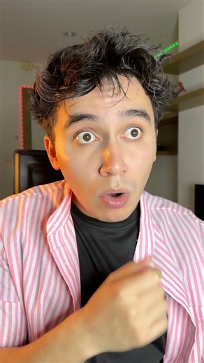 What is Aladdin’s lamp doing in Moana? 😳😱 #pixar #disney #shorts