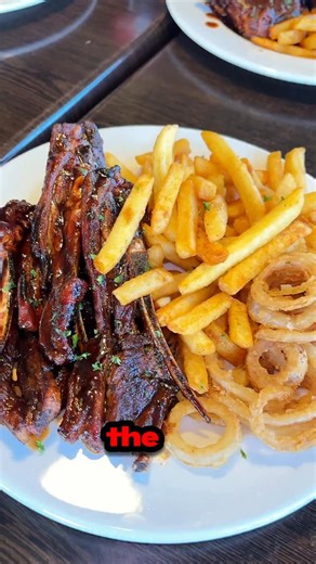 Gift The Message on Instagram: "I couldn’t pass through PMB without stopping at Mochachos in Raisethorpe located at the @delightstop1 on Dr Chota Motala & Bombay Road, right next to the halal Roman’s Pizza 🍕 From a juicy chicken burger & chips with that iconic Mochachos dry rub 🍔🥲 to Mexican lamb ribs that were tender, smoky and saucy 🔥 A chicken shawarma loaded in a soft pita with fresh crunch 🥙 And a fillet steak from the special menu with creamy mushroom sauce, crispy onion rings and chi