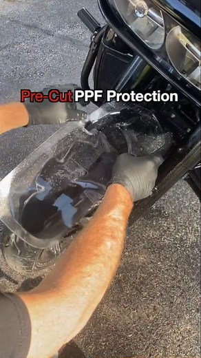 2014 RoadGlide Front Fender Protection Kit will keep debris from making new chips & nicks. While also protecting against micro scratches from cleaning & wipe downs. Keeping that freshly buffed look at all times!🔥 👊 . . #cruzarmor #paintprotection #fyp #rockchips | CruzArmor Motorsports Protection