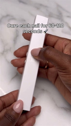 Comment “NAILS” if you need this 💅👇🏻#nails #usa #gelnails #nailhack #california