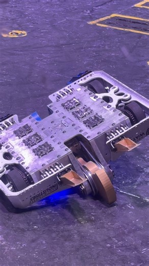 BattleBots Destruct-A-Thon on Instagram: "Systems primed. Blades sharpened. Tonight, Orbitron brings the heat. Hope you’re hungry… because this robot’s serving nothing but destruction. ⚡💀 Let us eat!! #vegas #battlebots #vegasshow #vegasfamilyfun #vegaskidsfun #robotfightingtime #robotics"